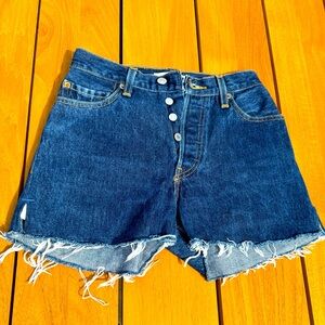 Re/done Levi’s denim shorts size 23
